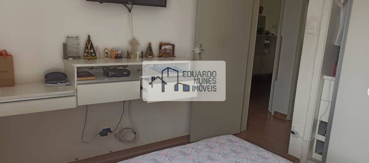 Apartamento à venda com 4 quartos, 105m² - Foto 9