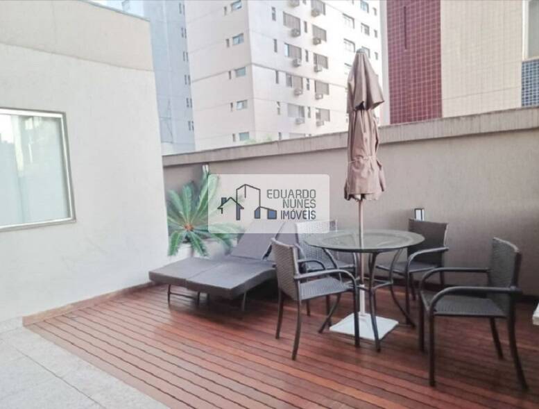 Cobertura à venda com 3 quartos, 250m² - Foto 17