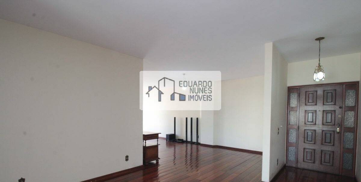 Apartamento à venda com 4 quartos, 256m² - Foto 2