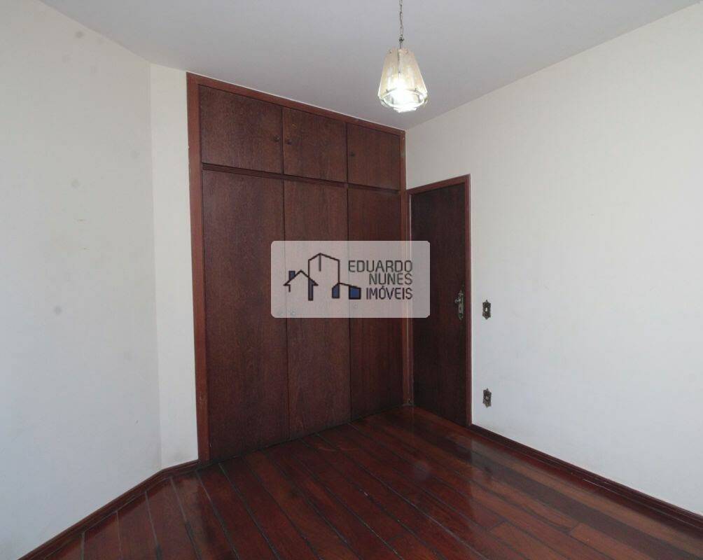 Apartamento à venda com 4 quartos, 256m² - Foto 8