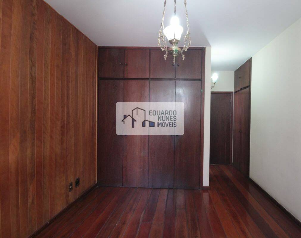 Apartamento à venda com 4 quartos, 256m² - Foto 9