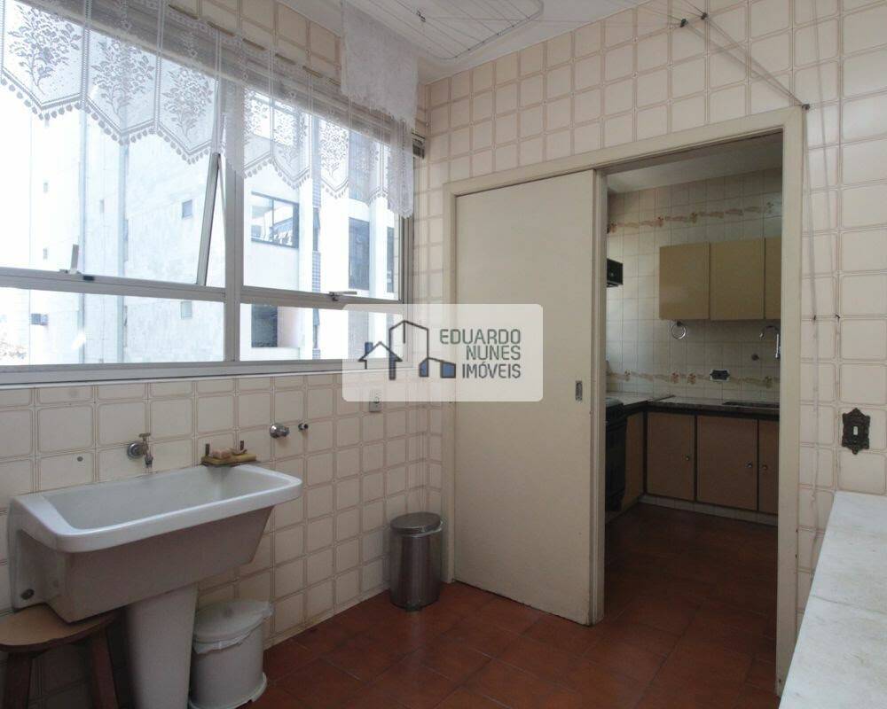 Apartamento à venda com 4 quartos, 256m² - Foto 19