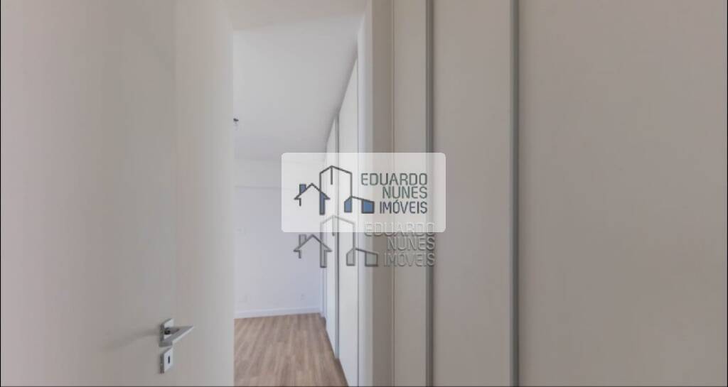 Apartamento à venda com 4 quartos, 140m² - Foto 8