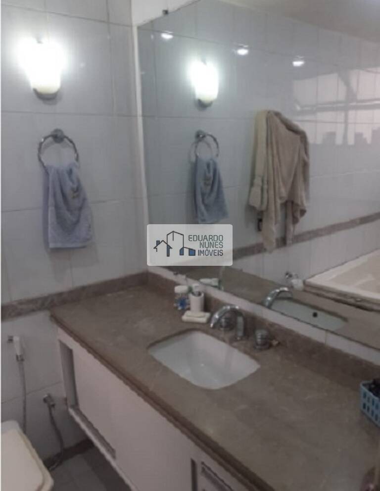 Apartamento à venda com 4 quartos, 250m² - Foto 14