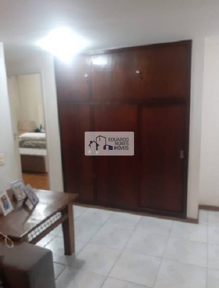 Apartamento à venda com 4 quartos, 250m² - Foto 9