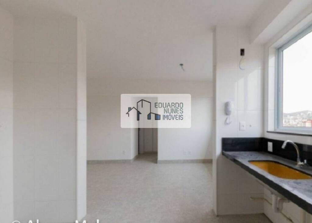 Apartamento à venda com 2 quartos, 66m² - Foto 5