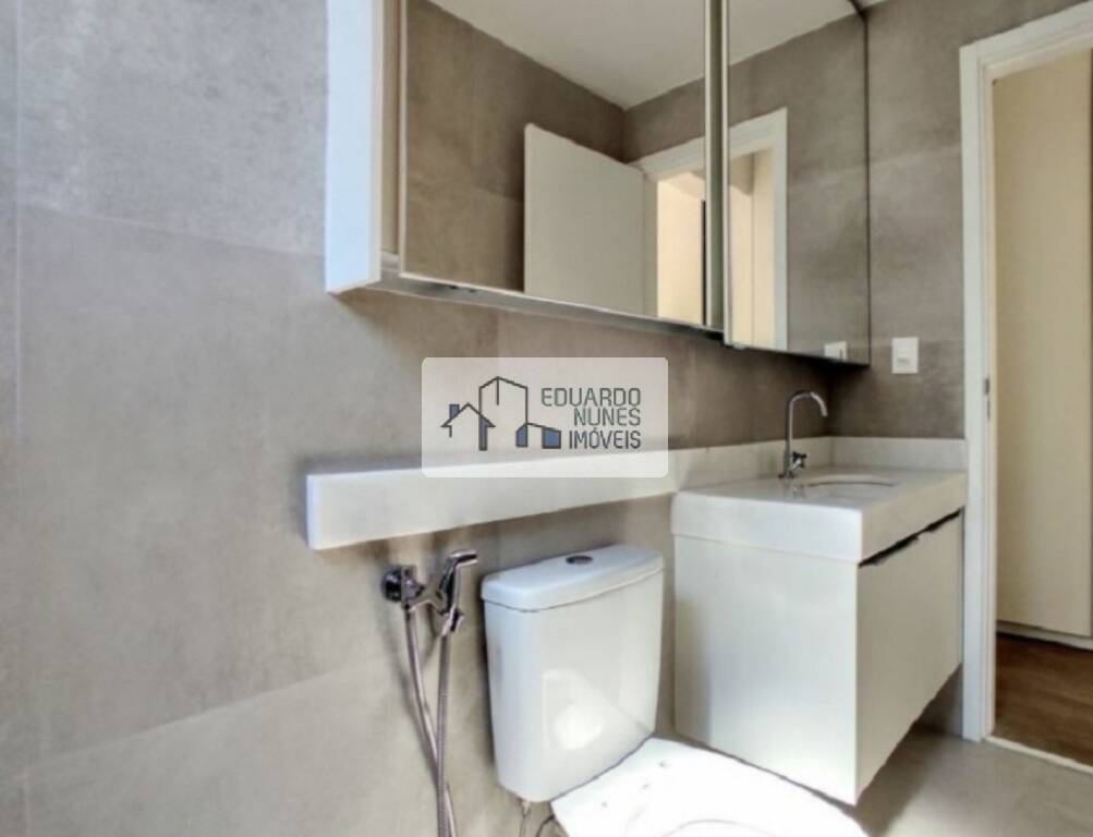 Apartamento à venda com 2 quartos, 66m² - Foto 12