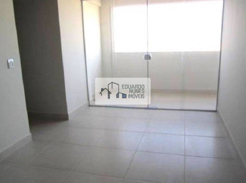 Apartamento à venda com 2 quartos, 66m² - Foto 3