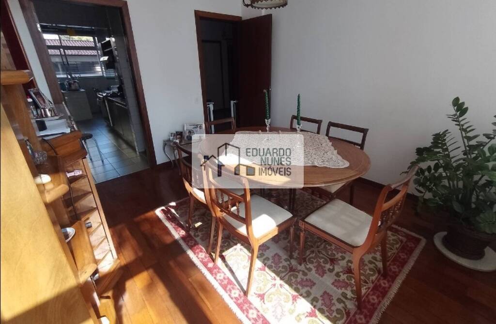 Apartamento à venda com 4 quartos, 136m² - Foto 4