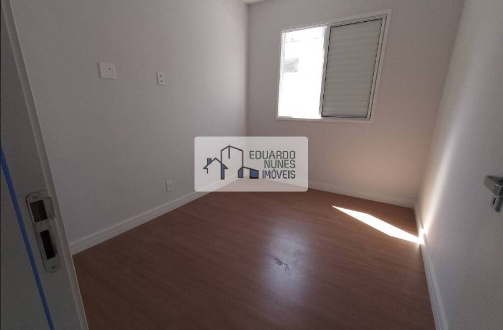 Apartamento à venda com 3 quartos, 93m² - Foto 8