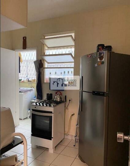 Apartamento à venda com 2 quartos, 60m² - Foto 9