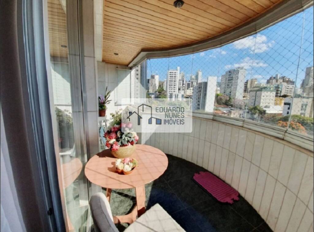 Apartamento à venda com 4 quartos, 145m² - Foto 7