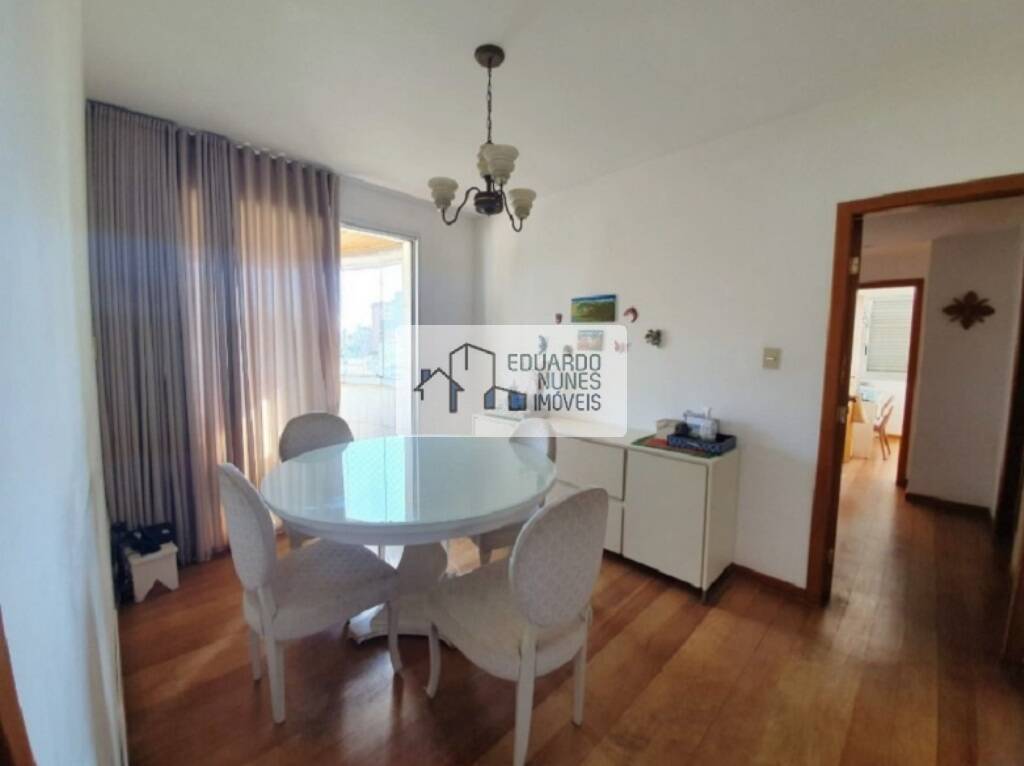 Apartamento à venda com 4 quartos, 145m² - Foto 5