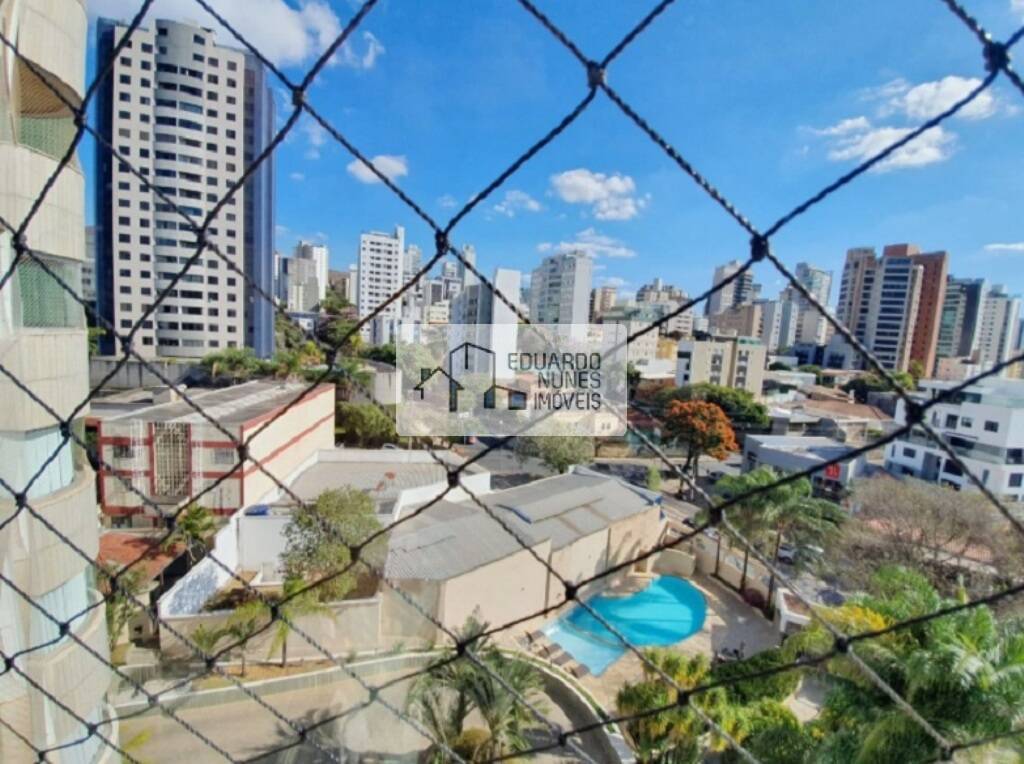 Apartamento à venda com 4 quartos, 145m² - Foto 8