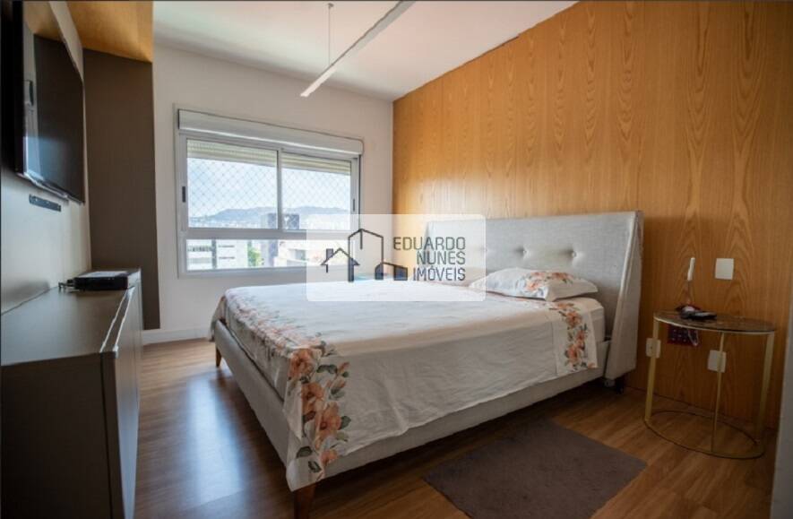 Apartamento à venda com 4 quartos, 186m² - Foto 8