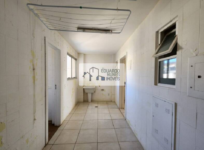 Apartamento à venda com 4 quartos, 138m² - Foto 18