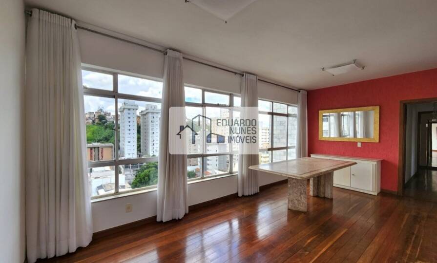 Apartamento à venda com 2 quartos, 81m² - Foto 2