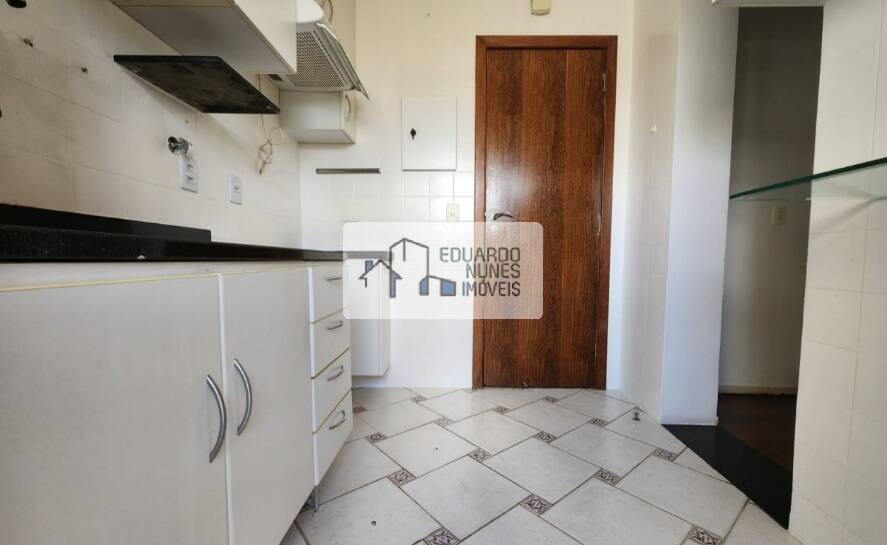 Apartamento à venda com 2 quartos, 81m² - Foto 21