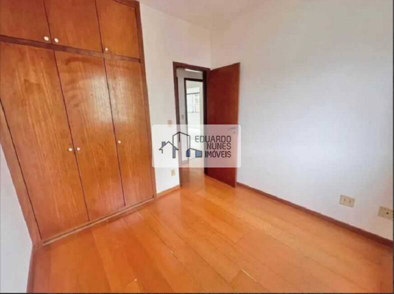 Apartamento à venda com 3 quartos, 83m² - Foto 10