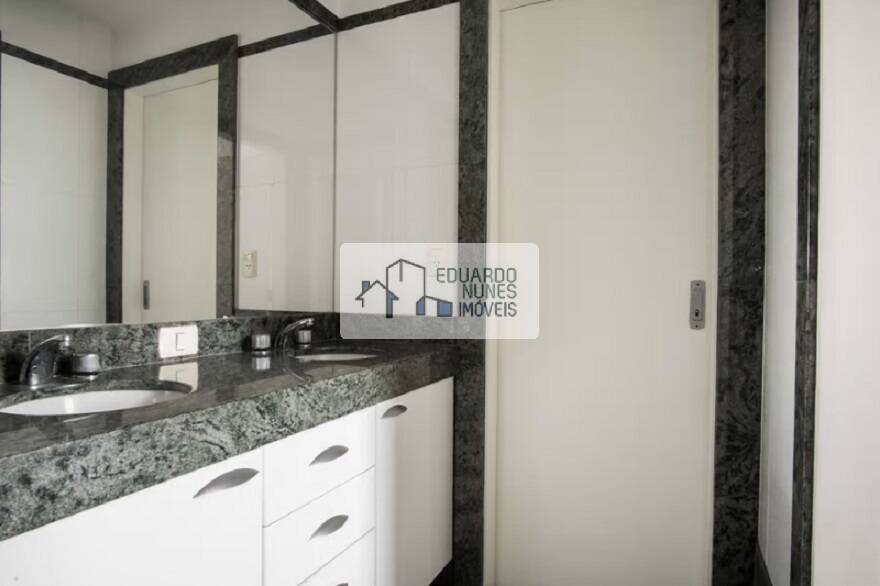 Apartamento à venda com 4 quartos, 274m² - Foto 12