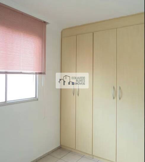 Apartamento à venda com 3 quartos, 64m² - Foto 3