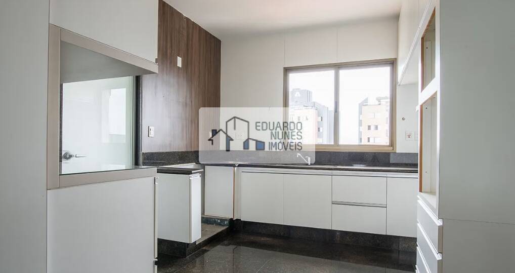 Apartamento à venda com 4 quartos, 227m² - Foto 22