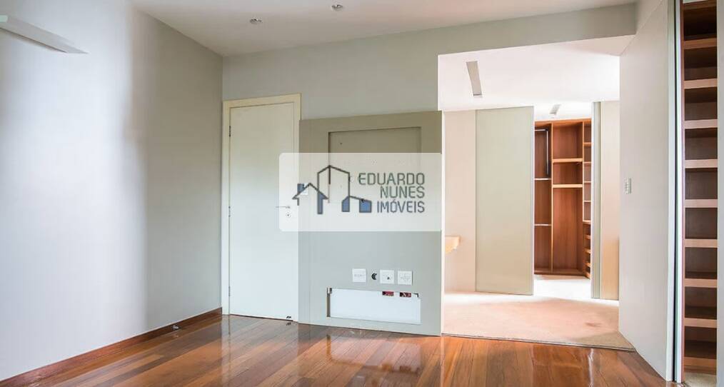 Apartamento à venda com 4 quartos, 227m² - Foto 13