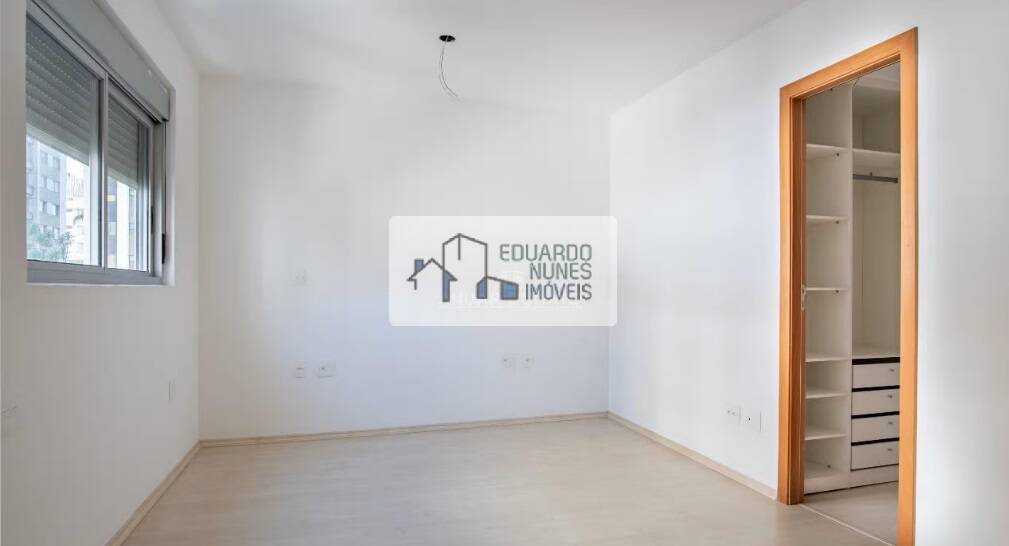 Apartamento à venda com 4 quartos, 151m² - Foto 7