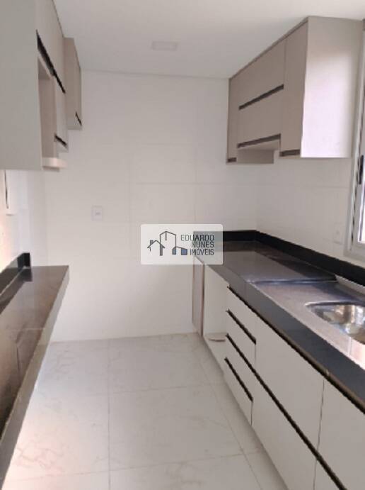 Apartamento à venda com 2 quartos, 108m² - Foto 12