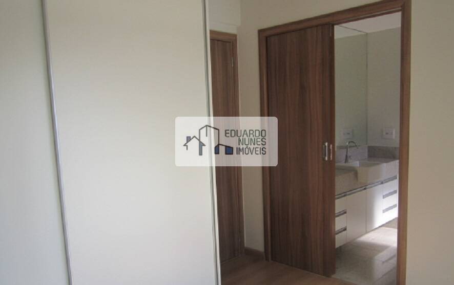 Apartamento à venda com 4 quartos, 160m² - Foto 6