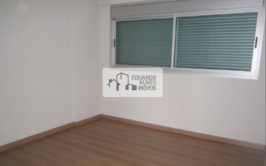 Apartamento à venda com 4 quartos, 160m² - Foto 4