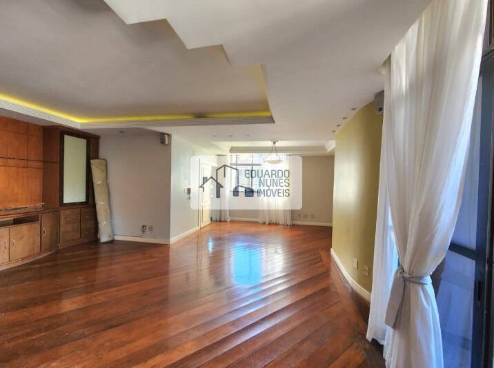 Apartamento à venda com 4 quartos, 160m² - Foto 2