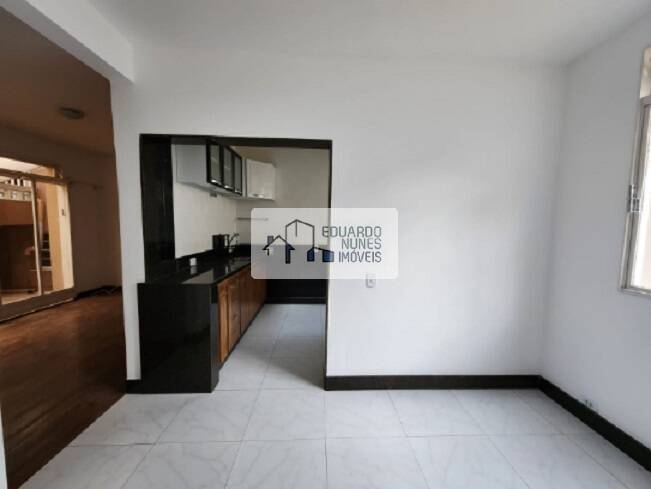 Apartamento à venda com 3 quartos, 90m² - Foto 15