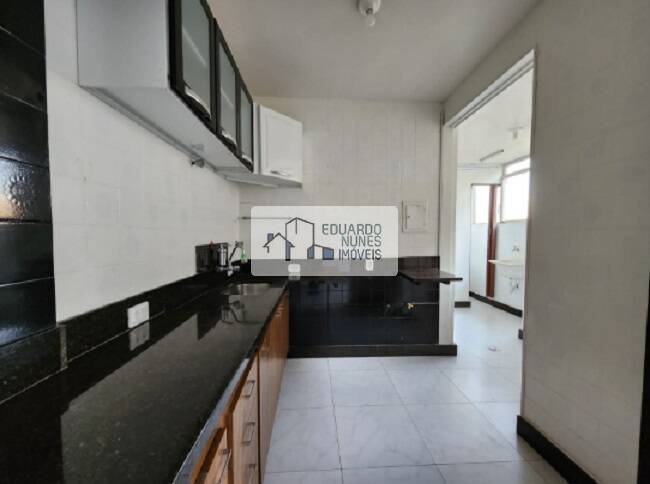 Apartamento à venda com 3 quartos, 90m² - Foto 18