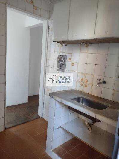 Apartamento à venda com 2 quartos, 74m² - Foto 12