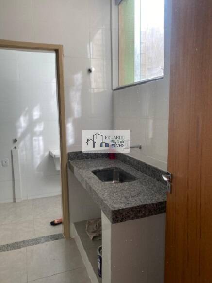 Apartamento à venda com 2 quartos, 65m² - Foto 14