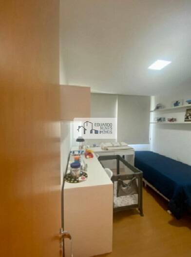 Apartamento à venda com 3 quartos, 259m² - Foto 10