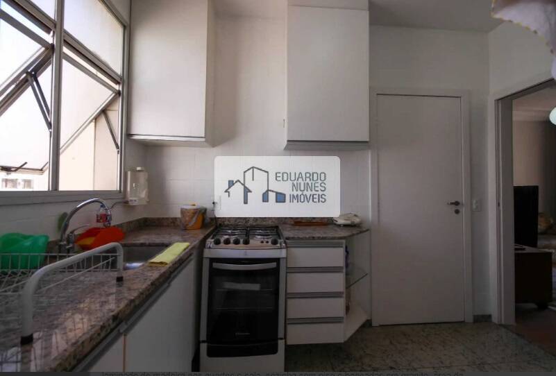 Apartamento à venda com 3 quartos, 90m² - Foto 14