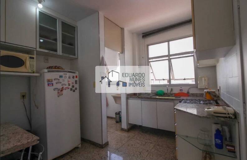 Apartamento à venda com 3 quartos, 90m² - Foto 15